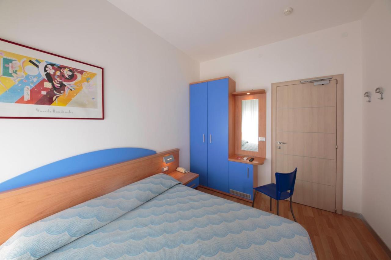 Hotel Riviera Caorle Buitenkant foto