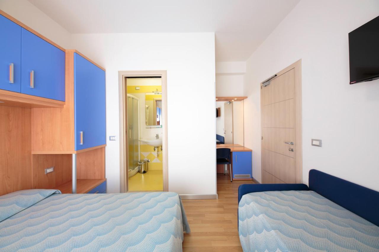 Hotel Riviera Caorle Buitenkant foto