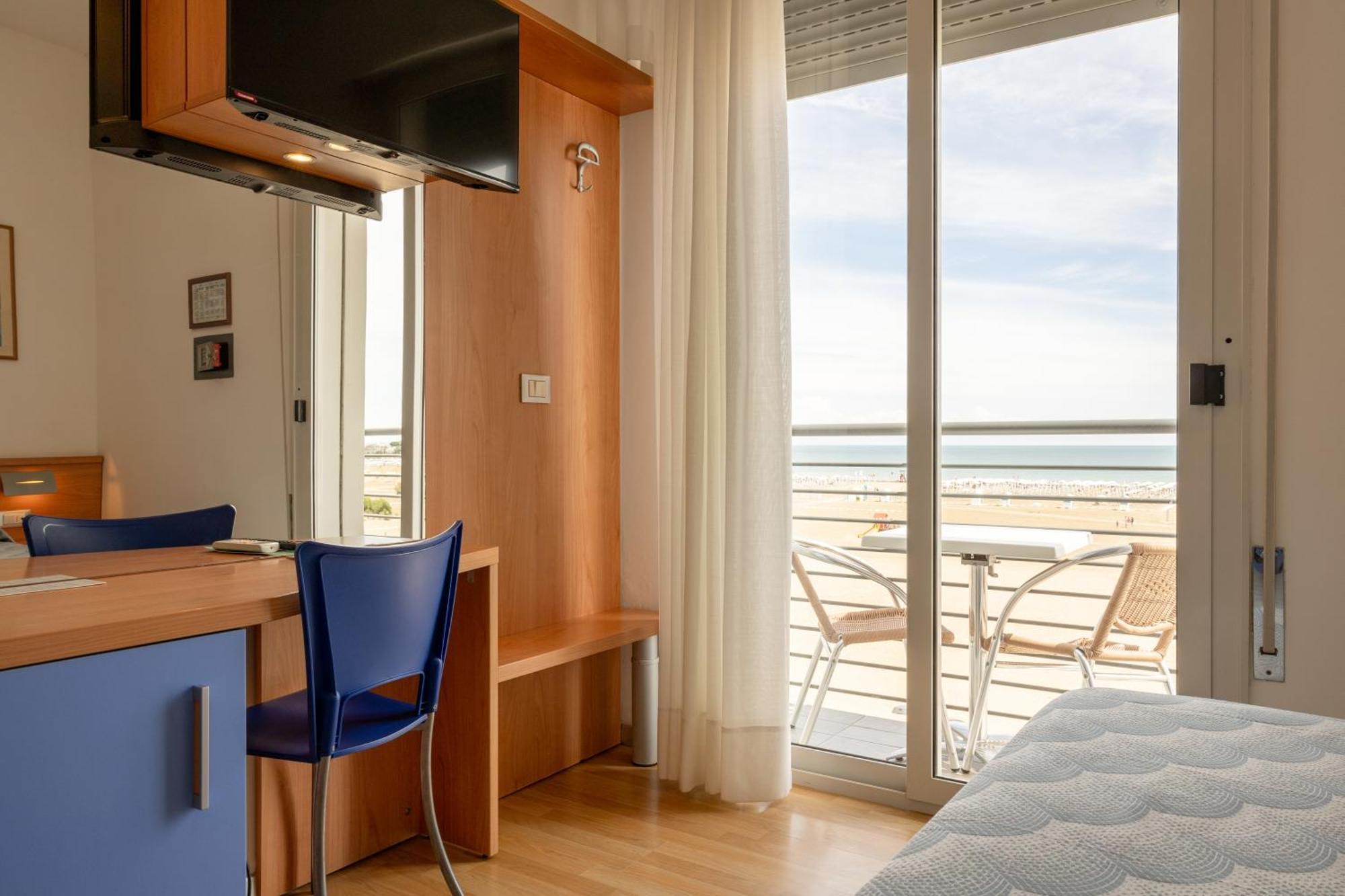 Hotel Riviera Caorle Buitenkant foto